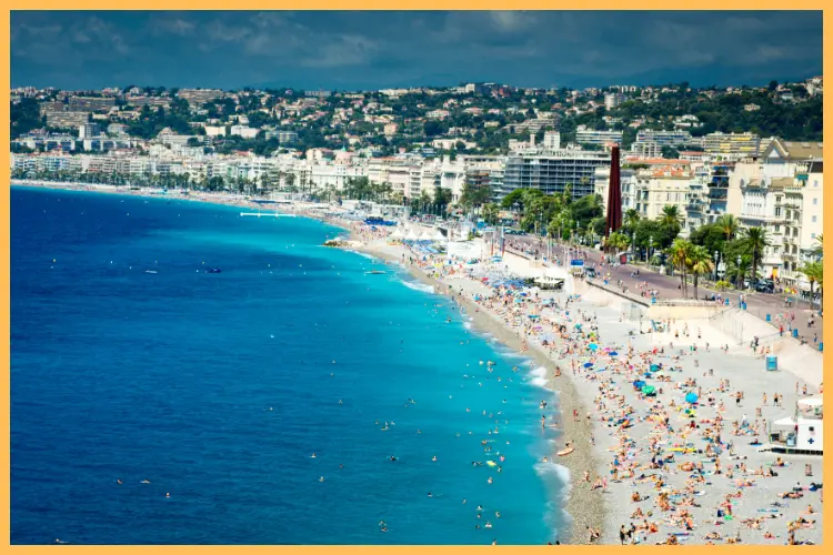 Mejores destinos para viajes de novios - Niza, Francia