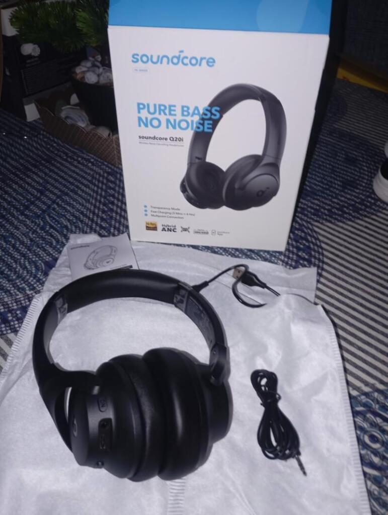 Auriculares con cancelacion de ruido para viajar: guia de compra auriculares cancelacion ruido soundcore detalle