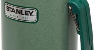 termo acero inoxidable stanley destacada